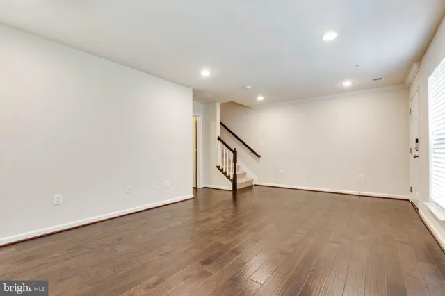 $3,400 | 7048 Foxton Way, Hanover, MD 21076