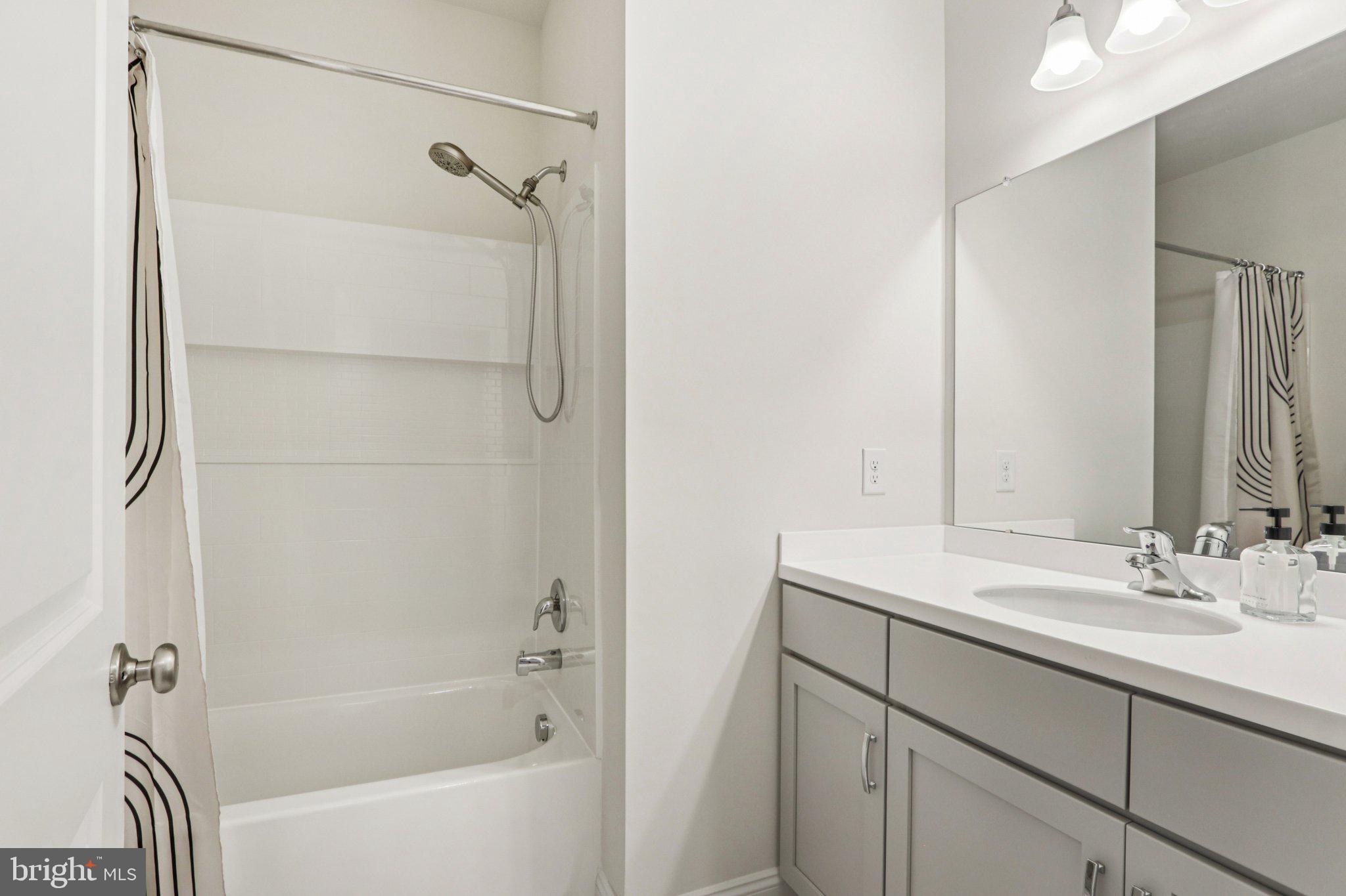 52 Juliet Lane Newtown Square, PA 19073 - Photo 32 of 47