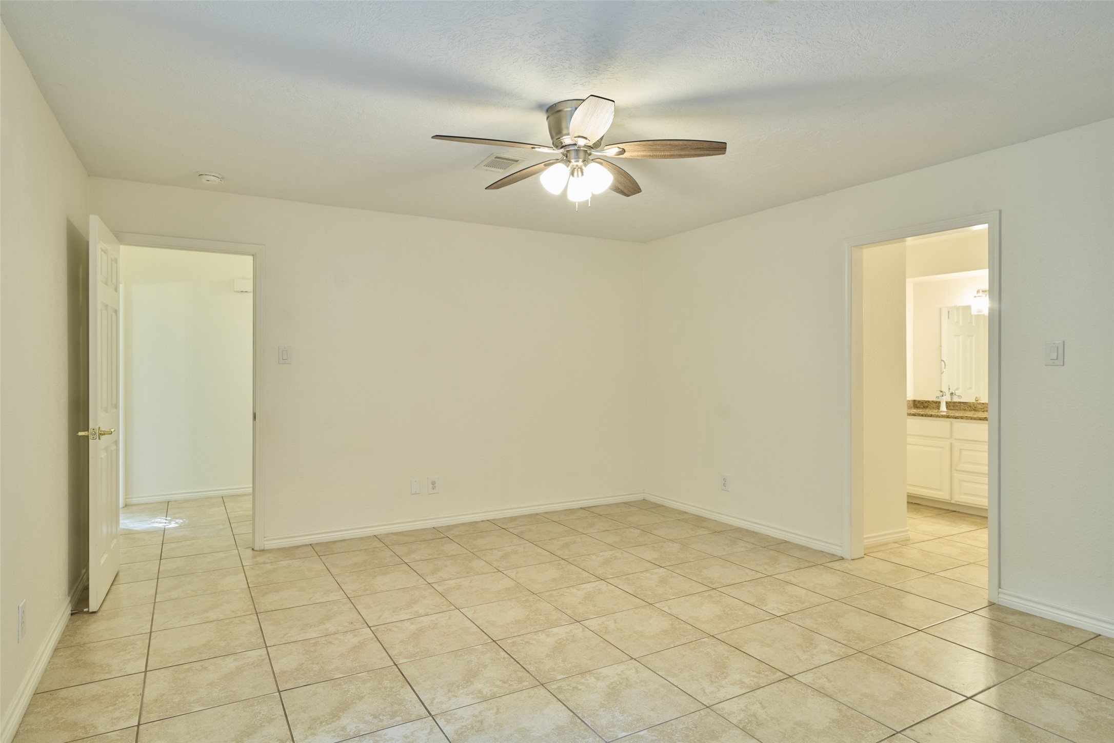 11616 Timberwild Street Spring, TX 77380 - Photo 26 of 50 Primary Bedroom