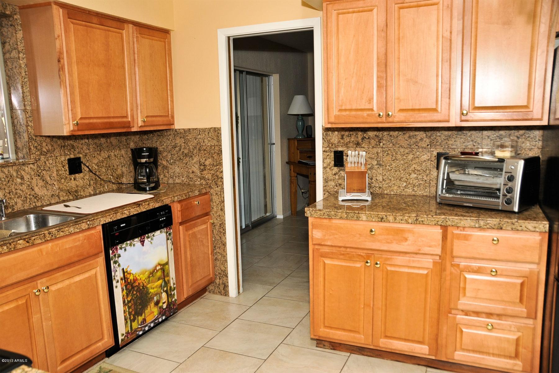 6342 East Adobe Road Mesa, AZ 85205 - Photo 8 of 31 1008_Kitchen-2_RLW9730