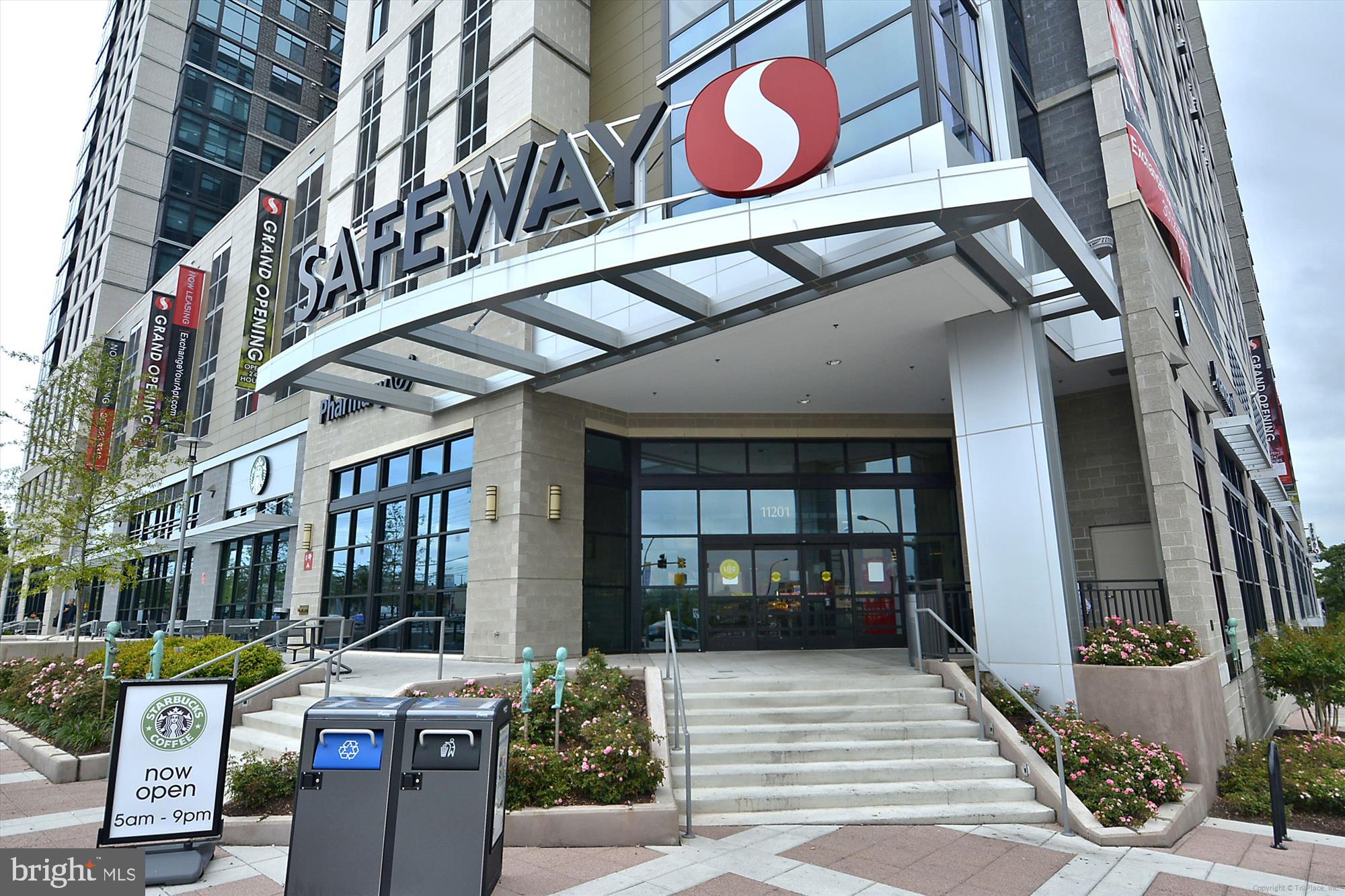 1507 Ladd Street Silver Spring, MD 20902 - Photo 48 of 62 Wheaton Safeway