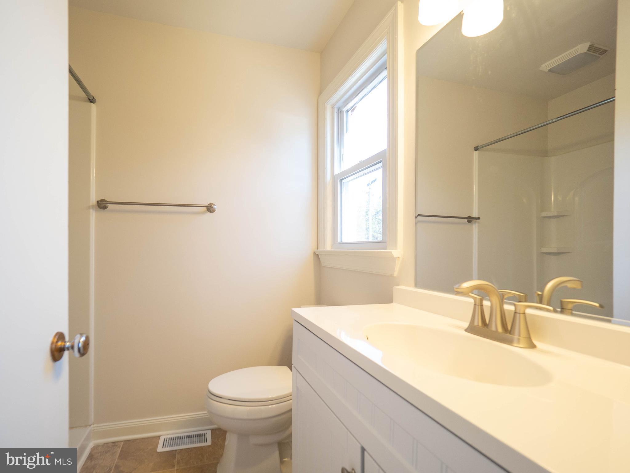 12361 Metlock Road Culpeper, VA 22701 - Photo 13 of 14 Master Bathroom