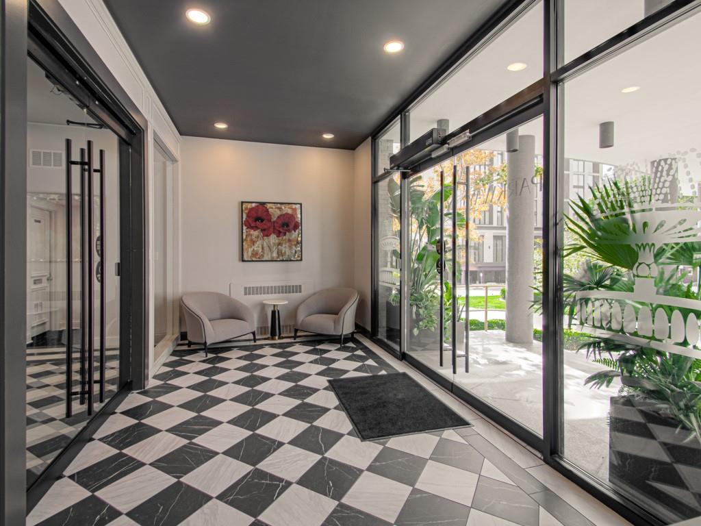 4545 Wornall Road, Unit 208 Kansas City, MO 64111 - Photo 18 of 37