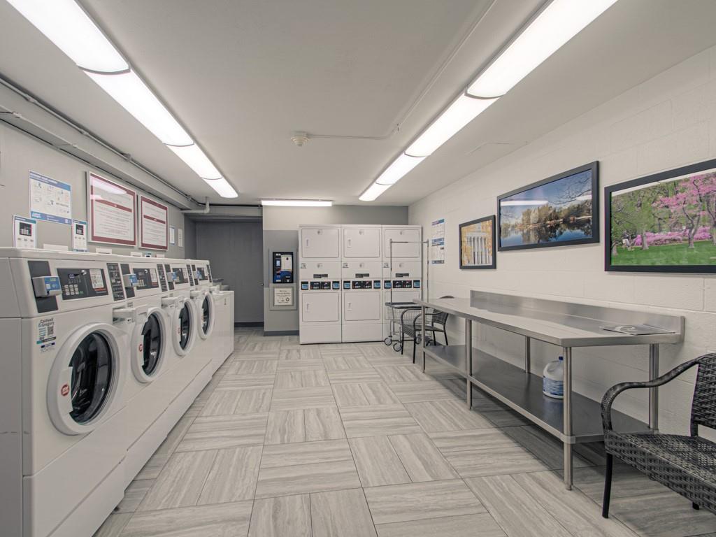 4545 Wornall Road, Unit 208 Kansas City, MO 64111 - Photo 35 of 37