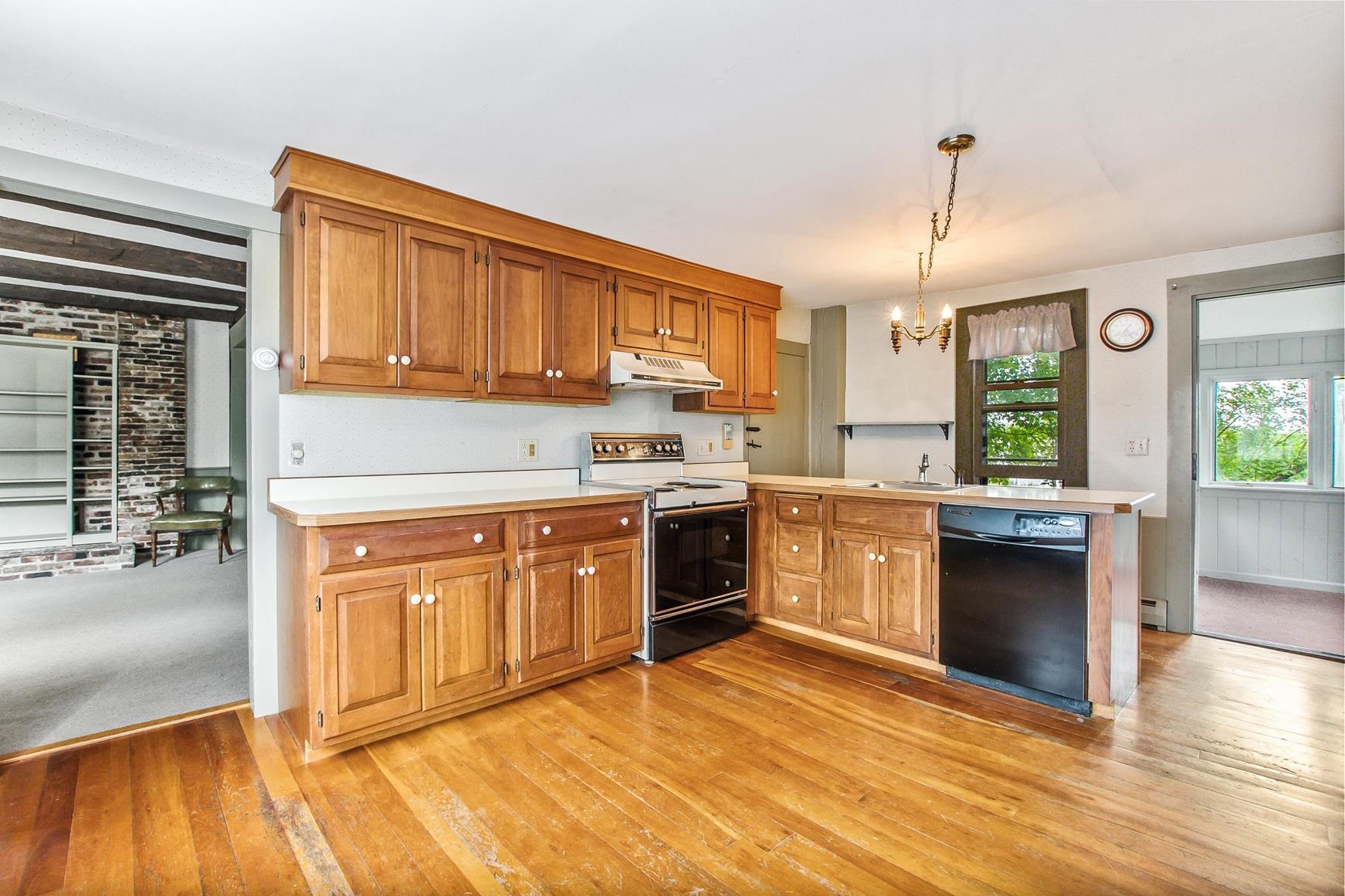 236 Little Sunapee Road New London, NH 03257 - Photo 14 of 28 Gallery Image 14