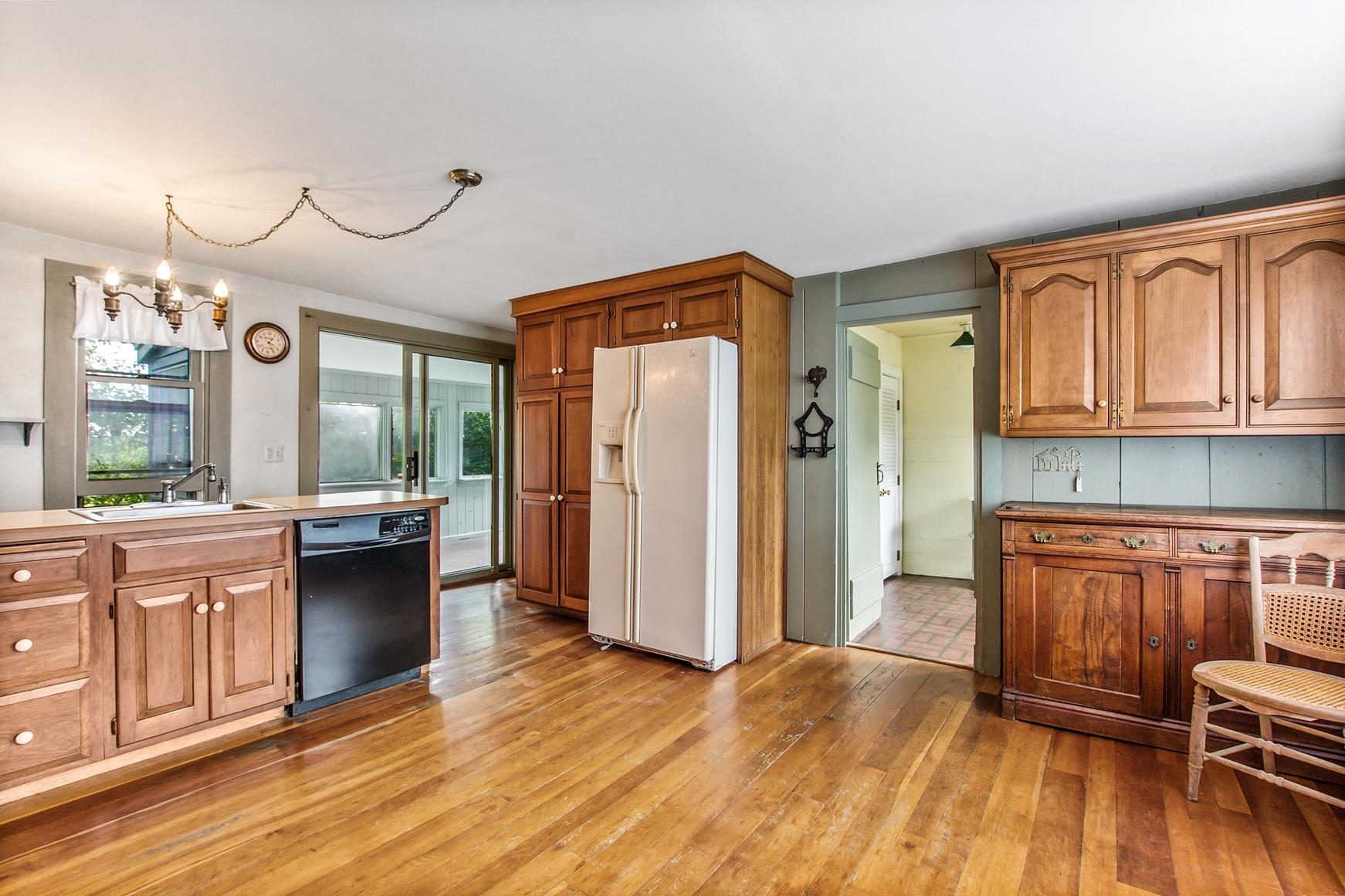 236 Little Sunapee Road New London, NH 03257 - Photo 15 of 28 Gallery Image 15