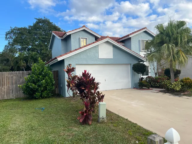 $3,200 | 6165 Country Fair Circle, Boynton Beach, FL 33437