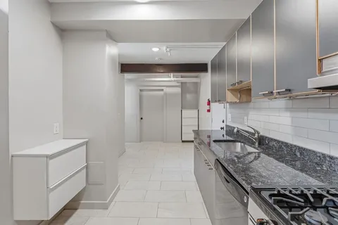 $374,900 | 50 Reservoir Avenue, Unit B1, Jersey City, NJ 07307