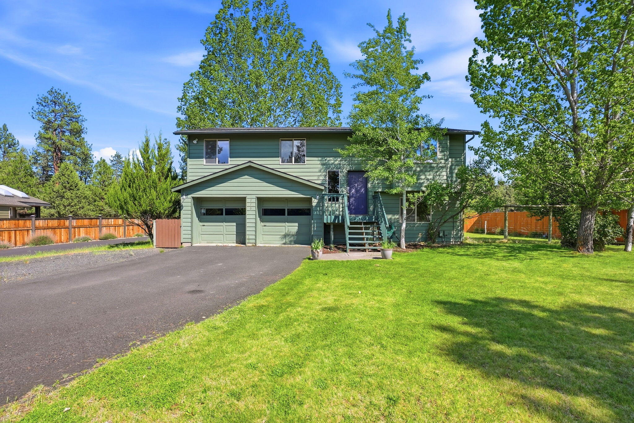 220 North Rope Place Sisters, OR 97759 - Photo 22 of 28 40-web-or-mls-Riley_Visuals_052