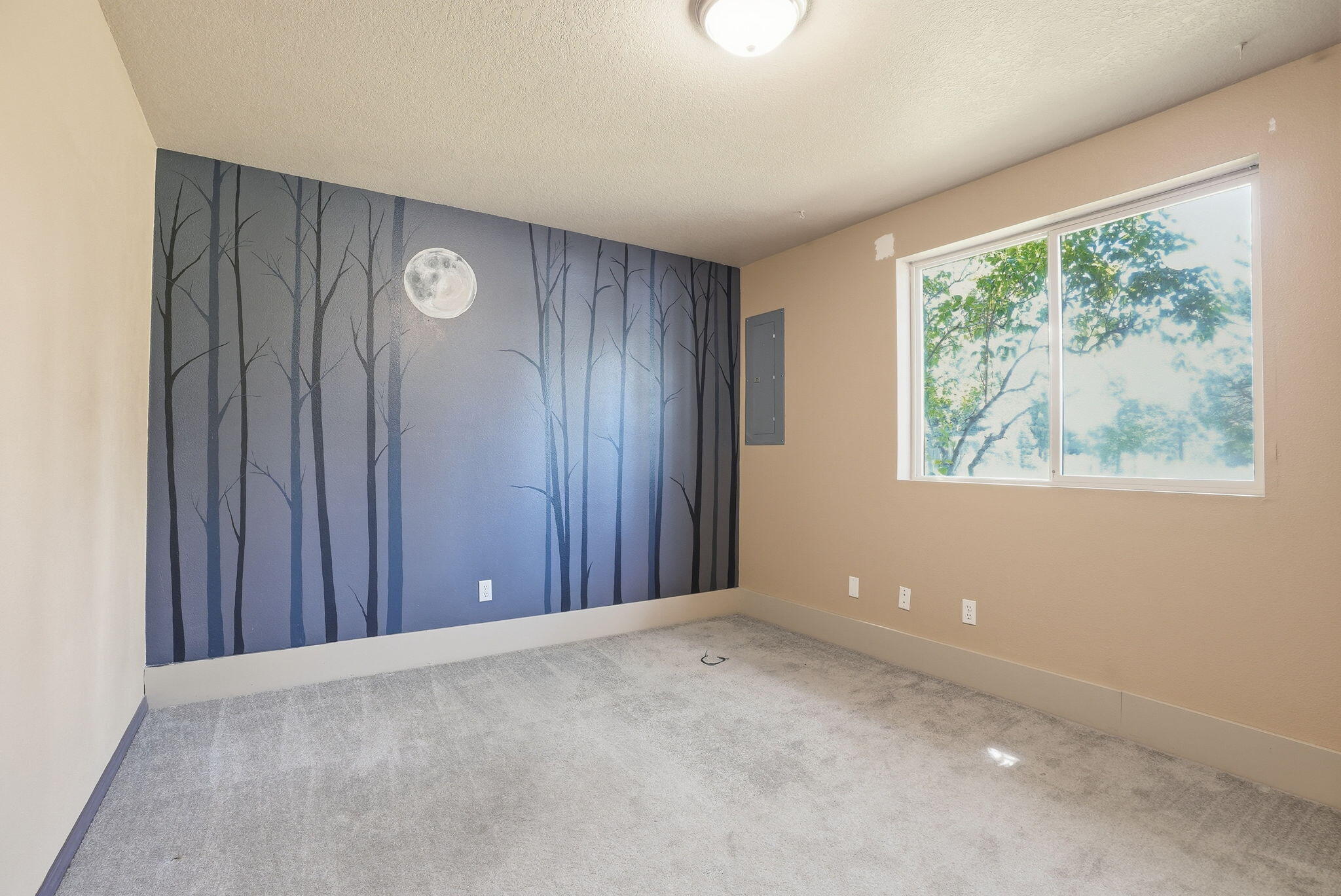 220 North Rope Place Sisters, OR 97759 - Photo 10 of 28 22-web-or-mls-Riley_Visuals_035