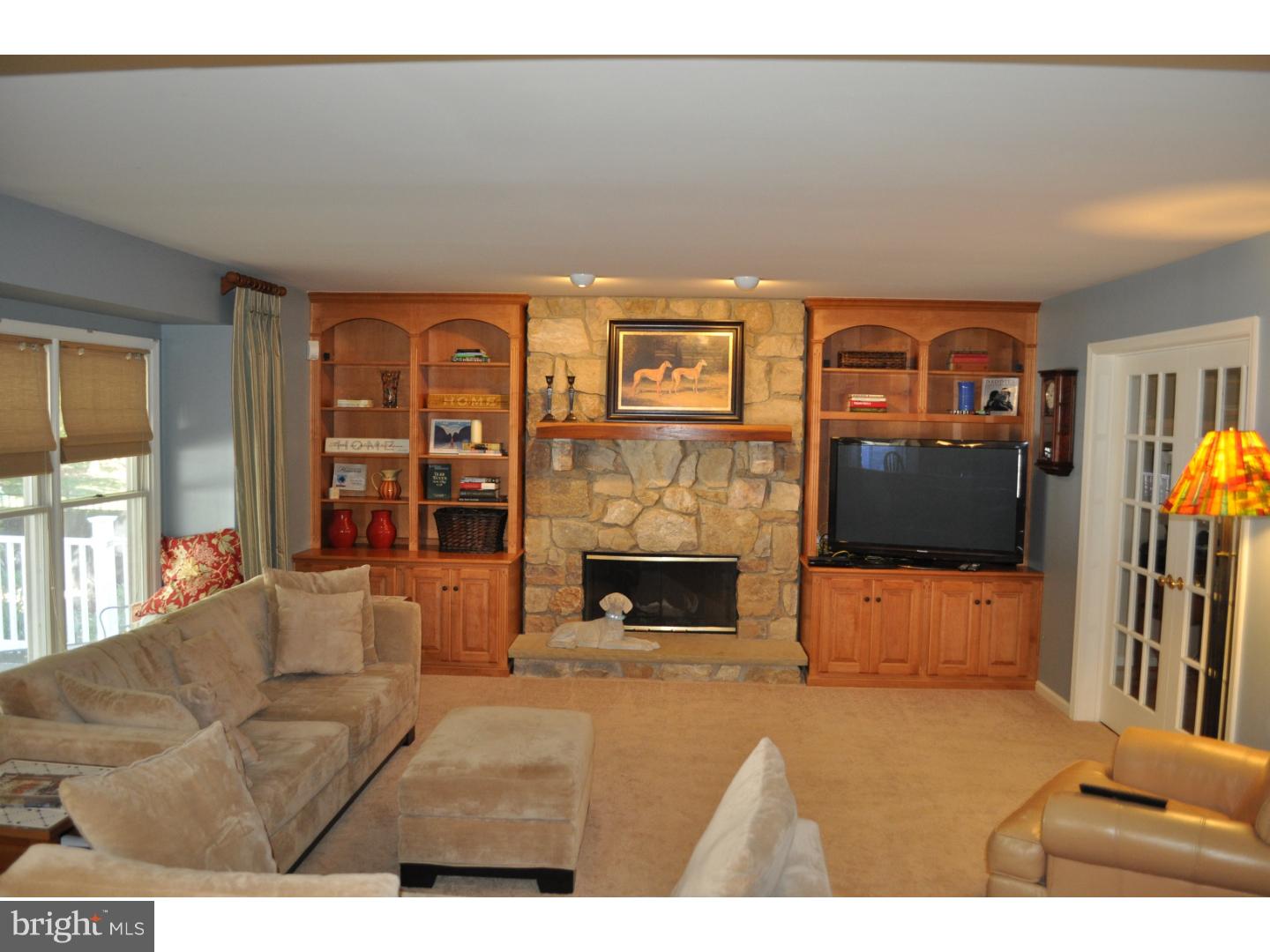 837 Redgate Road Dresher, PA 19025 - Photo 7 of 24 Family Room