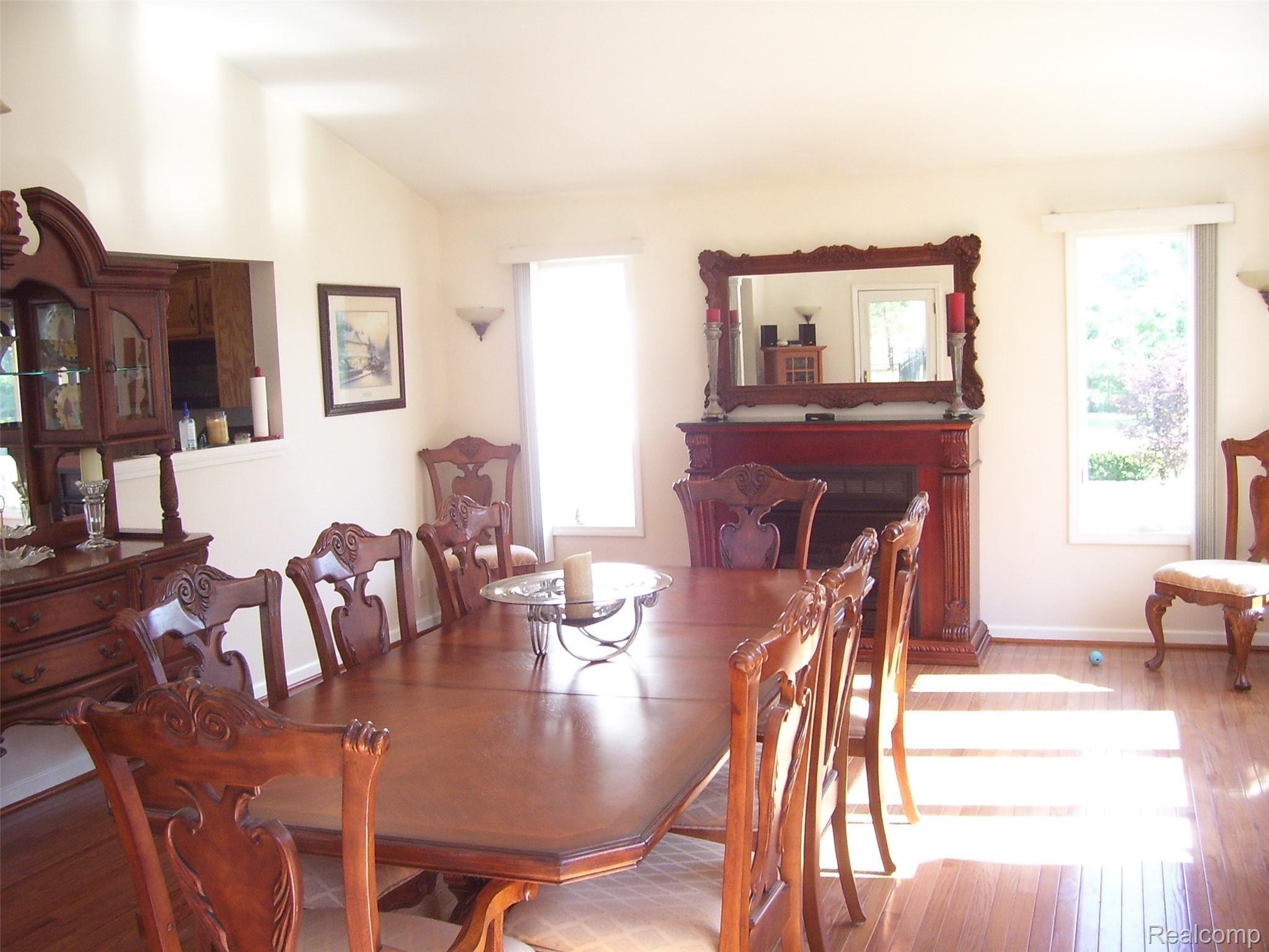 23233 Dayton Road Armada, MI 48005 - Photo 8 of 20 100_5578.JPG