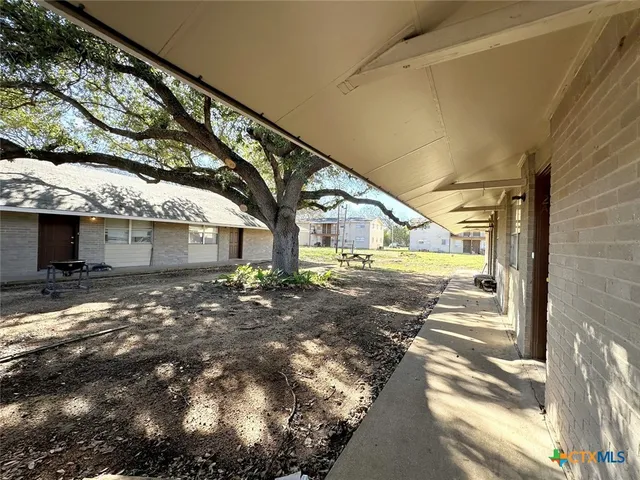 $1,050 | 20115 San Marcos Highway, Unit 2A, San Marcos, TX 78666