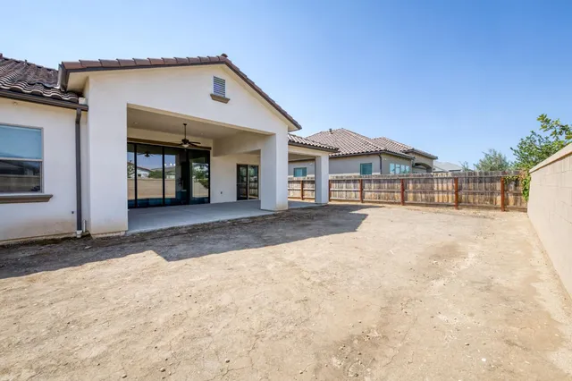 $1,550,000 | 2687 Trenton Avenue, Clovis, CA 93619