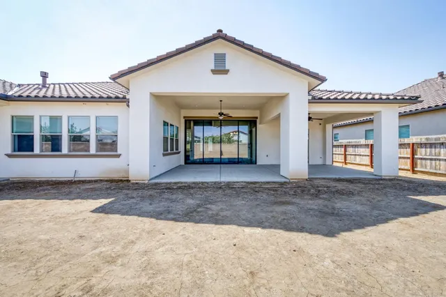 $1,550,000 | 2687 Trenton Avenue, Clovis, CA 93619