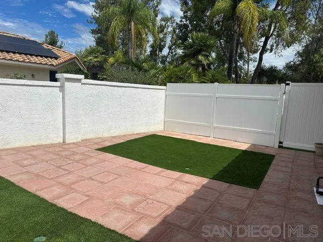 15859 Riparian Road Poway, CA 92064 - Photo 17 of 26 Patio/Deck