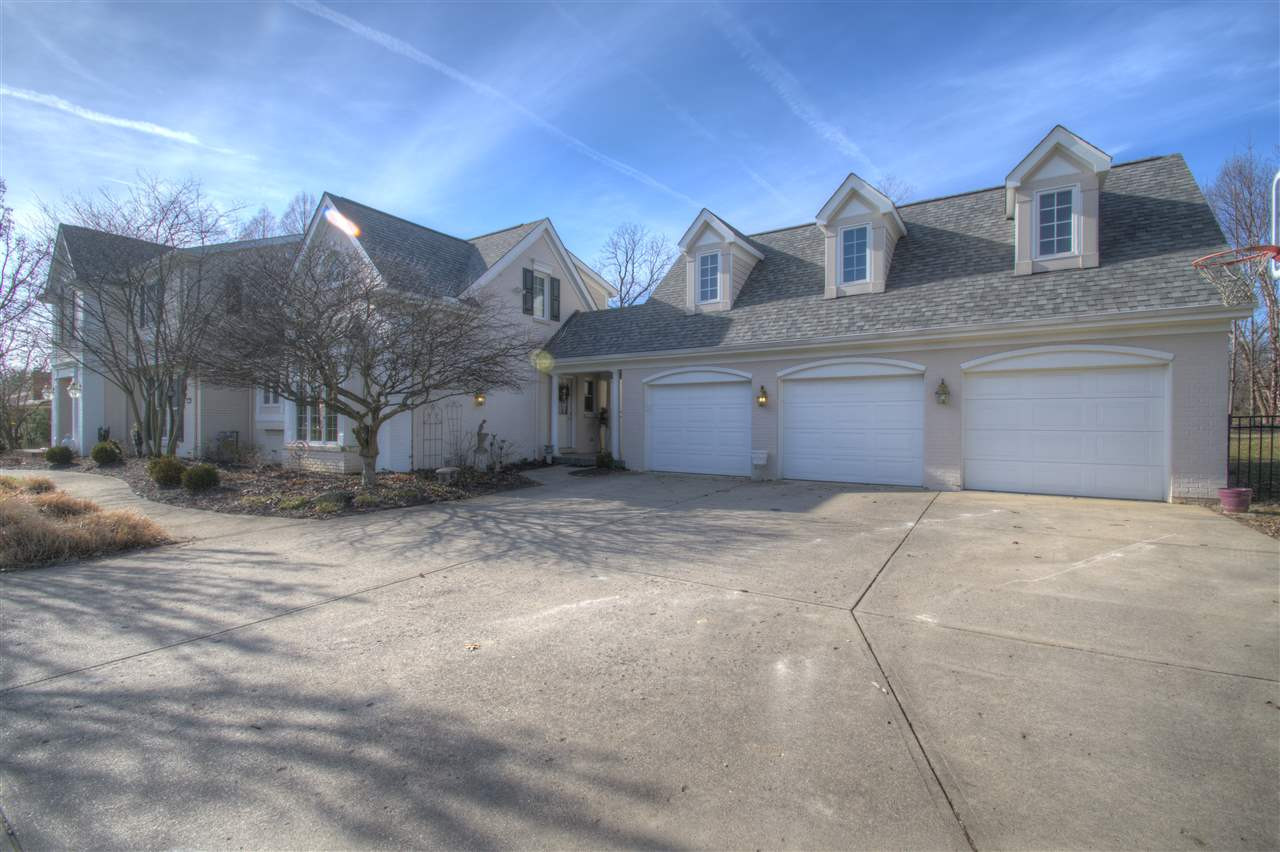 2612 Shaker Road Fort Mitchell, KY 41017 - Photo 3 of 43 Gallery Image 3