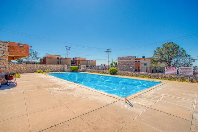 $975 | 6400 Edgemere Boulevard, Unit 11, El Paso, TX 79925