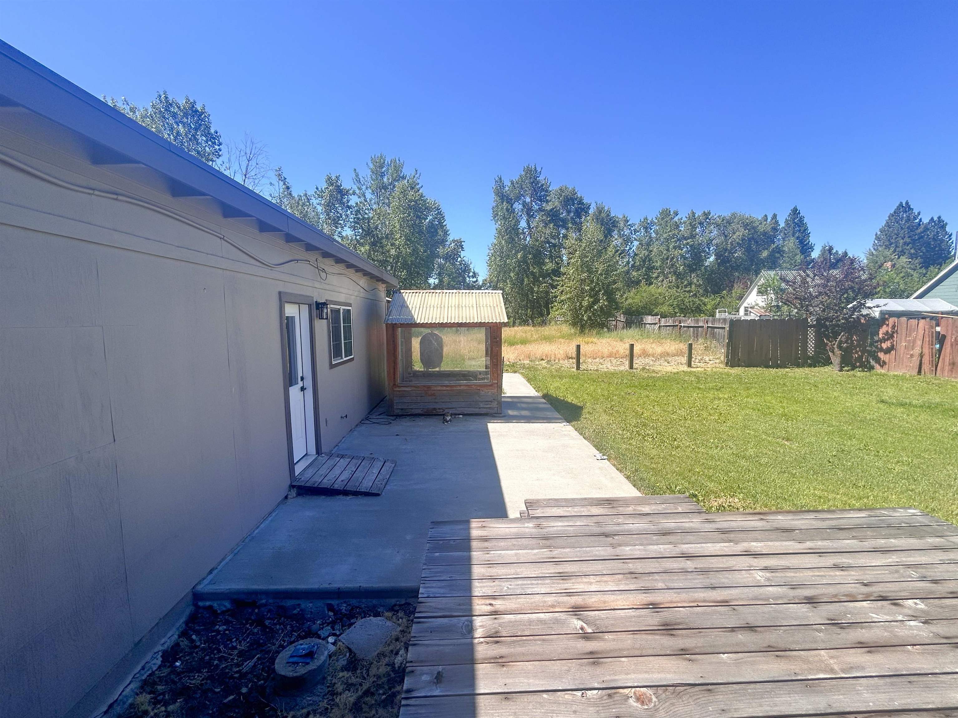 560 2nd Street Chester, CA 96020 - Photo 2 of 18