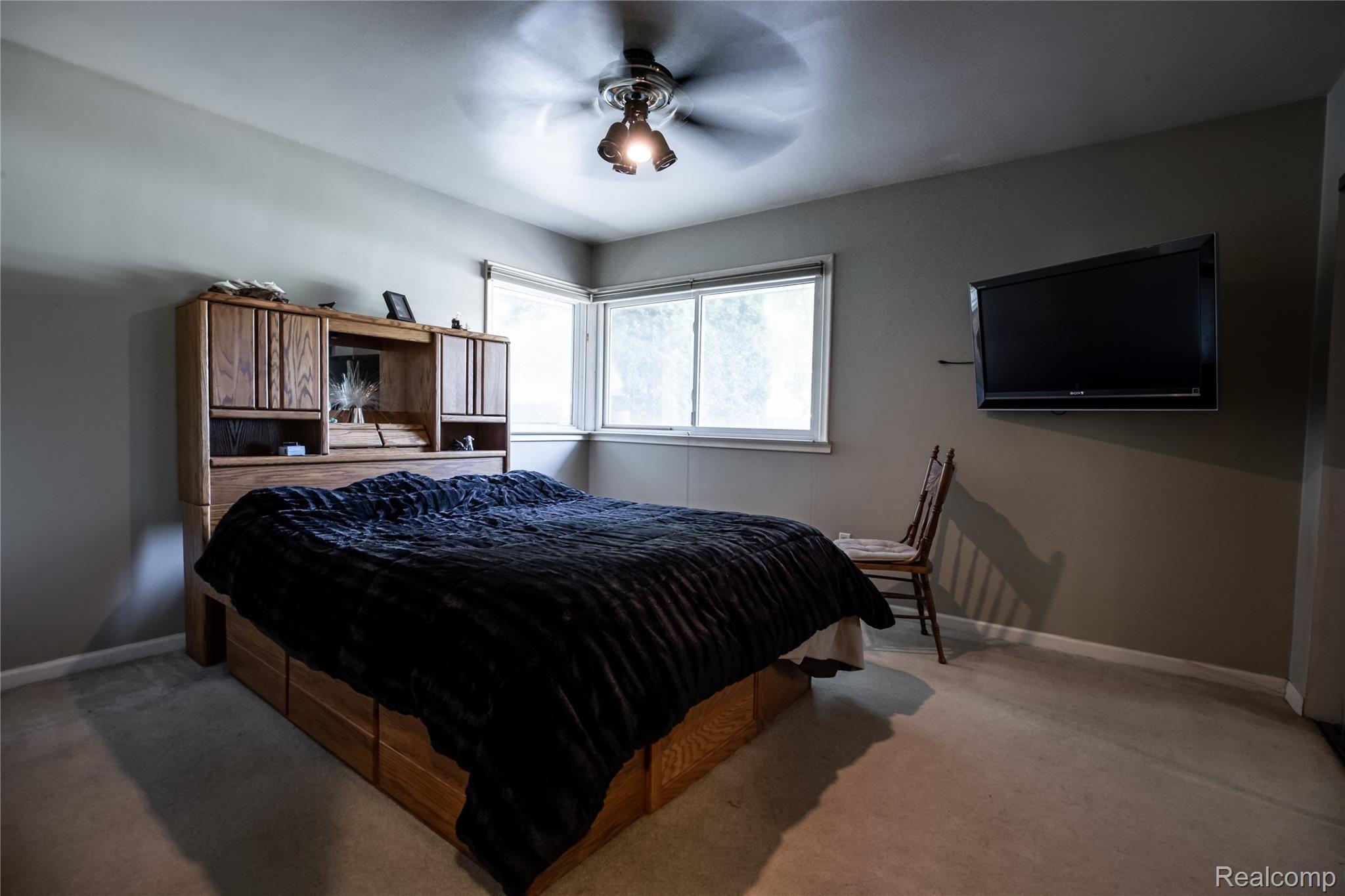 3496 Hazelton Avenue Rochester, MI 48307 - Photo 27 of 35 3496 HAZELTON AVE - INTERIOR-3.jpg