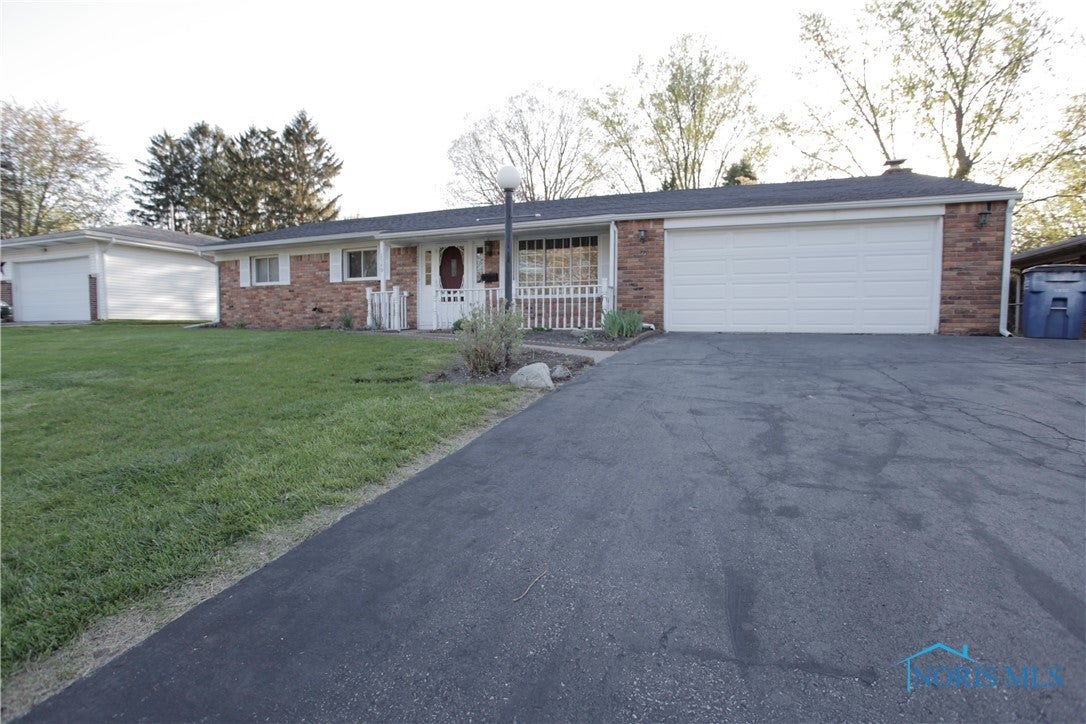 5549 East Rowland Road Toledo, OH 43613 - Photo 1 of 31 Gallery Image 1