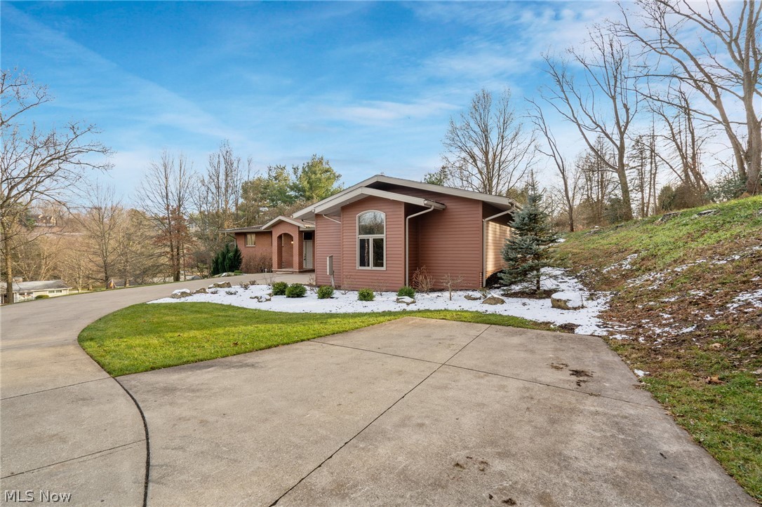 100 Countryside Road Northwest New Philadelphia, OH 44663 - Photo 27 of 34 Gallery Image 27