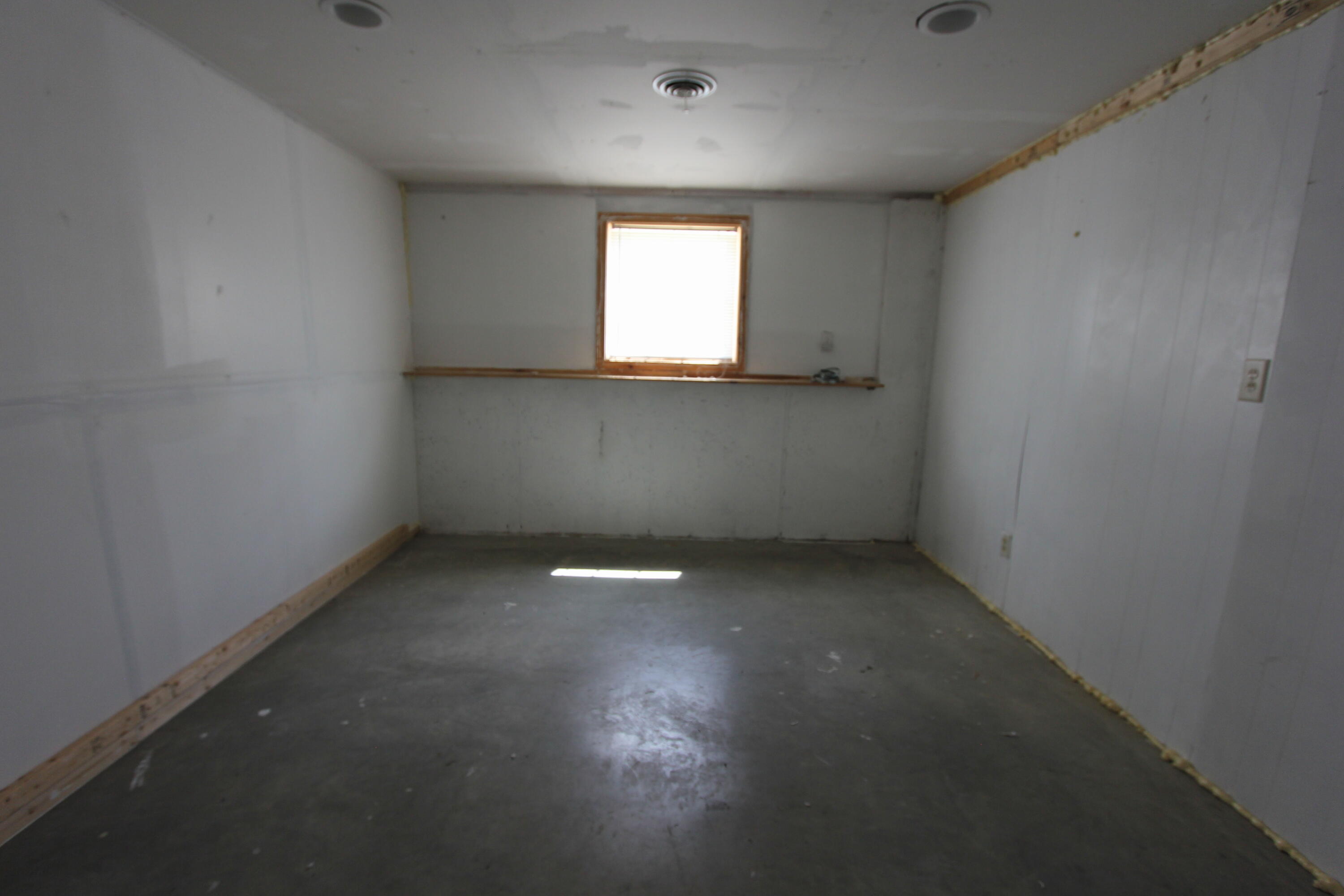 84 Centre Road Wales, ME 04280 - Photo 33 of 62 IMG_2698