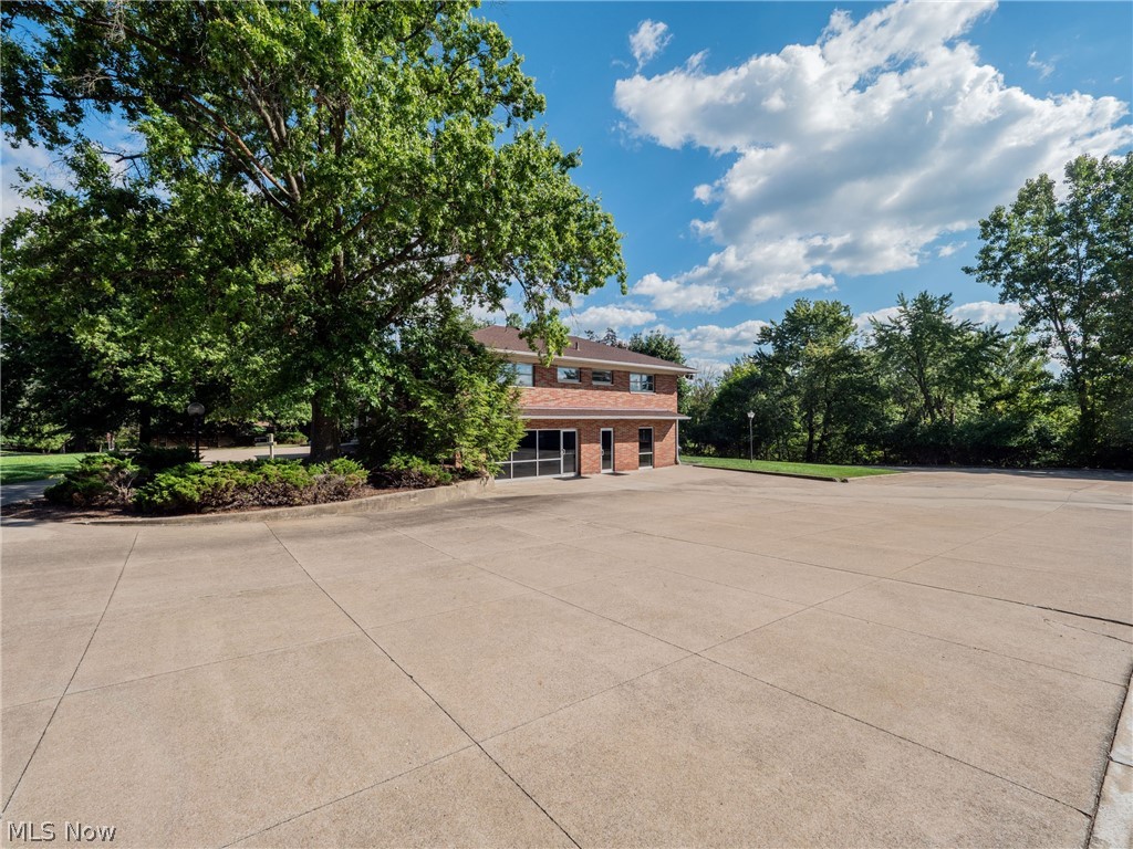 780 East Smith Road Medina, OH 44256 - Photo 3 of 31 Gallery Image 3