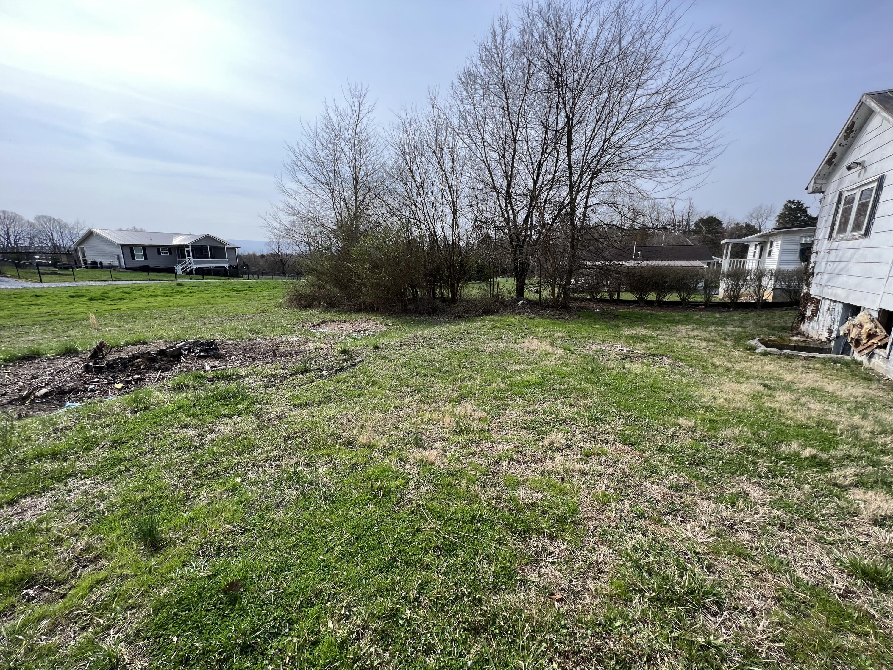 4450 Old Stage Road Chuckey, TN 37641 - Photo 14 of 18 A3099DB4-D24C-4429-BD3A-79CCA12F6135