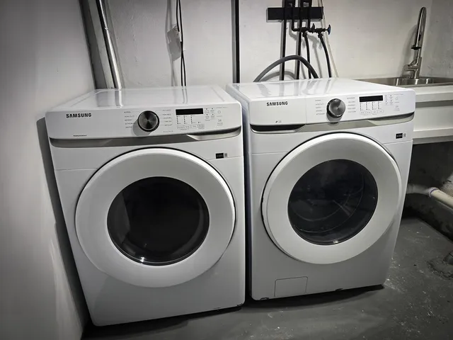 $440,500 | 20626 Greenwood Drive, Olympia Fields, IL 60461