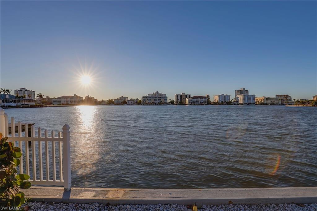 369 Pine Avenue Naples, FL 34108 - Photo 24 of 25