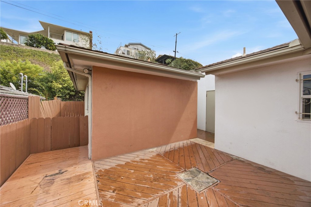 8132 Pershing Drive Playa del Rey, CA 90293 - Photo 15 of 30 Gallery Image 15