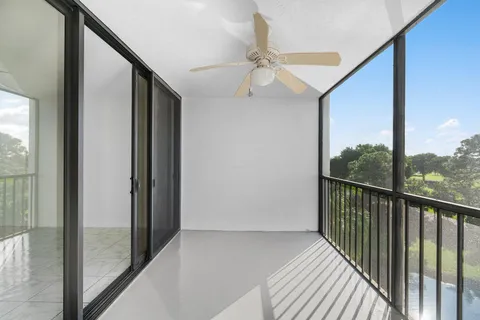 $349,000 | 6562 Boca Del Mar Drive, Unit 527, Boca Raton, FL 33433