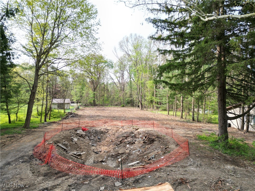 13430 Schreiber Road Valley View, OH 44125 - Photo 7 of 18 Gallery Image 7