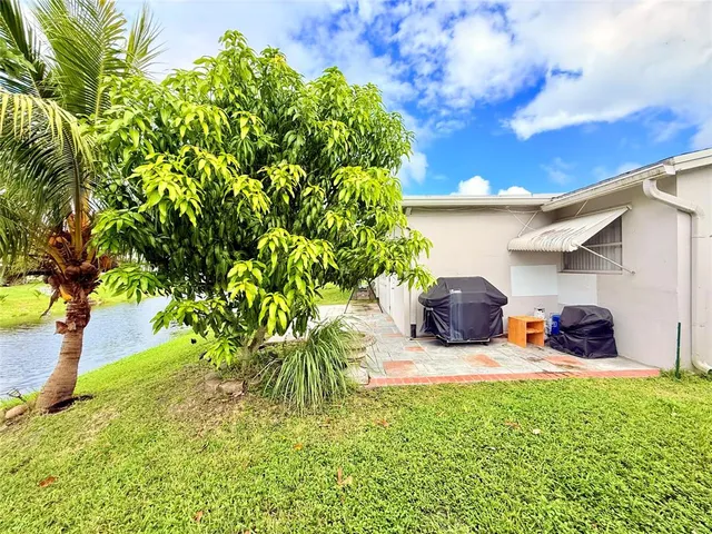 $335,000 | 6905 Northwest 15th Street, Margate, FL 33063