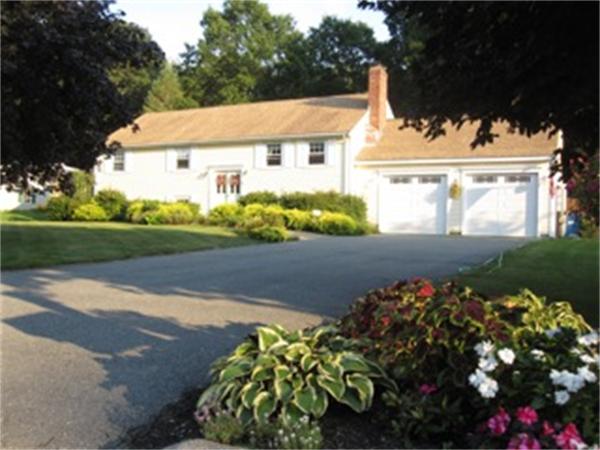 15 Bridle Road Bridgewater, MA 02324 - Photo 1 of 27