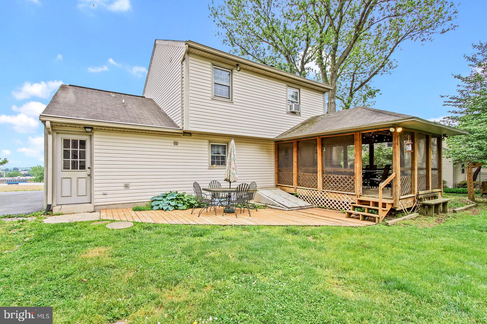 319 Terrace Road Mount Joy, PA 17552 - Photo 12 of 41