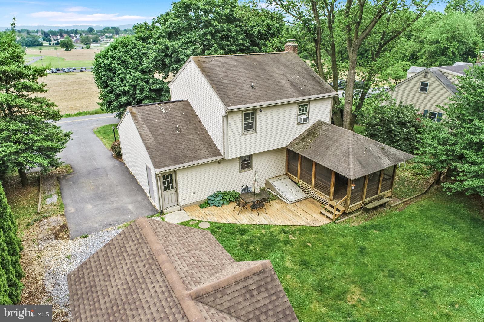 319 Terrace Road Mount Joy, PA 17552 - Photo 6 of 41