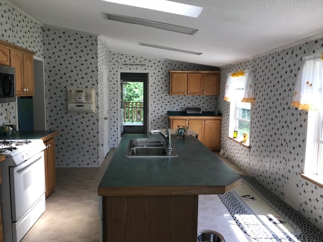 203 Violet Page Road Shrewsbury, VT 05738 - Photo 15 of 40