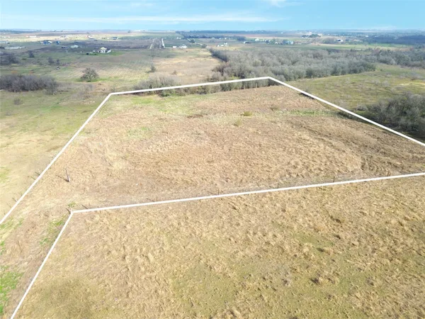 $259,900 | 1745 County Road 466, Elgin, TX 78621