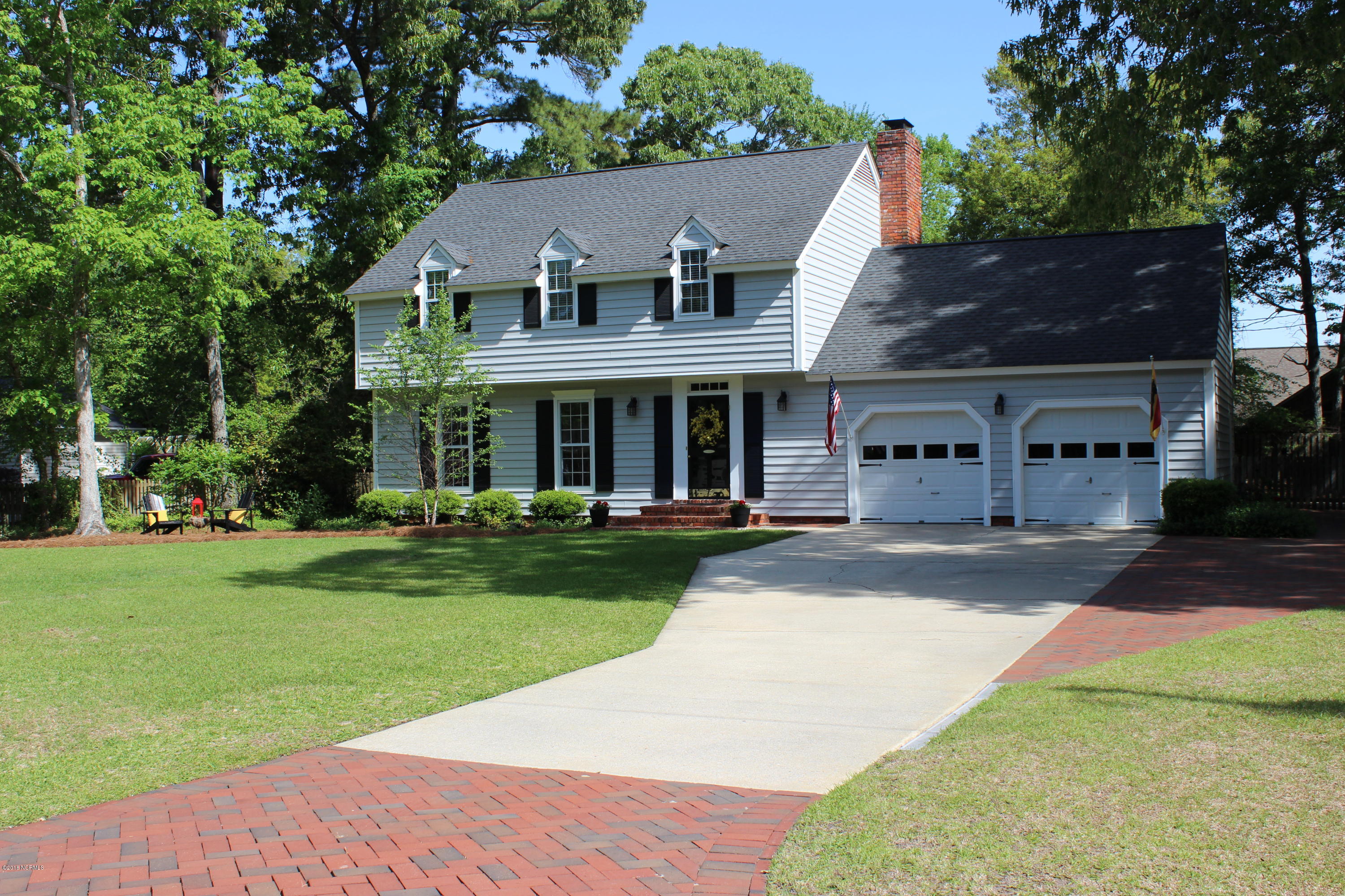 4108 Holly Ridge Road Trent Woods, NC 28562 - Photo 3 of 45 LOTS OF PARKING AND PLAY SPACE