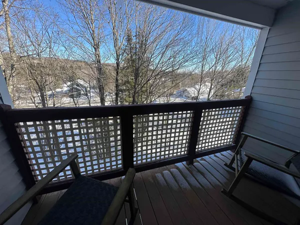 $489,000 | 4 Northbrook Village Road, Unit B33, West Dover, VT 05356