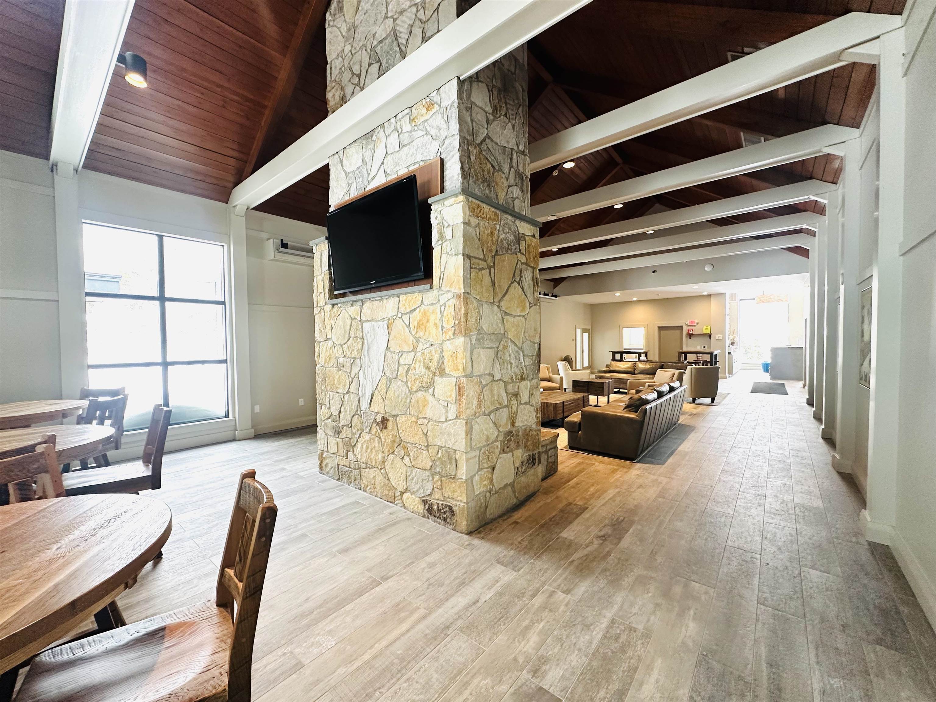 4 Northbrook Village Road, Unit B33 West Dover, VT 05356 - Photo 30 of 37