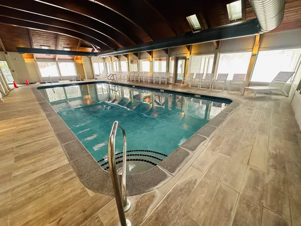 $489,000 | 4 Northbrook Village Road, Unit B33, West Dover, VT 05356