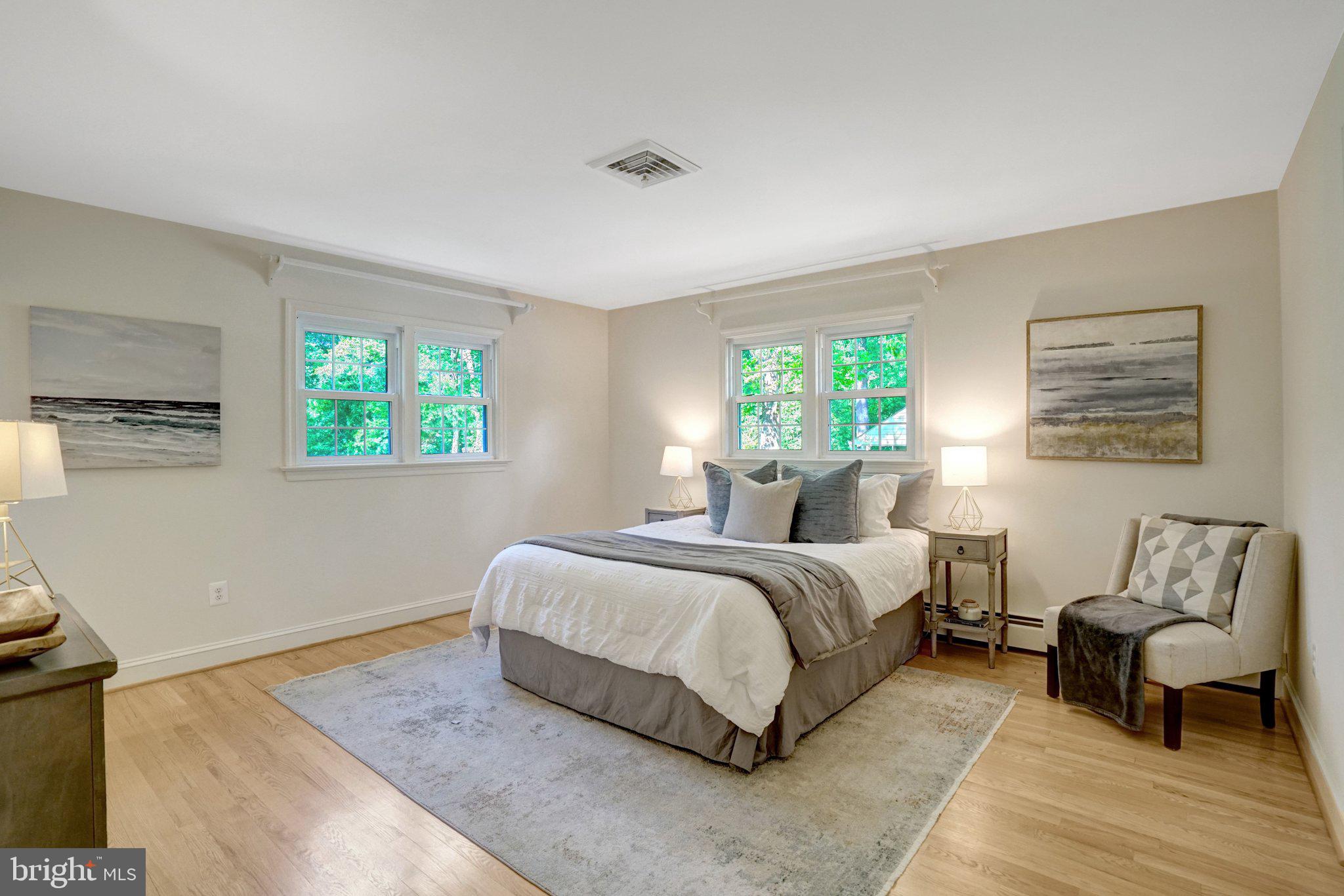 4409 Ferry Landing Road Alexandria, VA 22309 - Photo 31 of 68 Primary bedroom/upper level