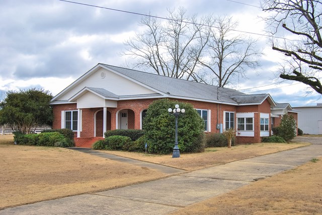 2536 Roney Road Dothan, AL 36303 - Photo 1 of 1 Main View