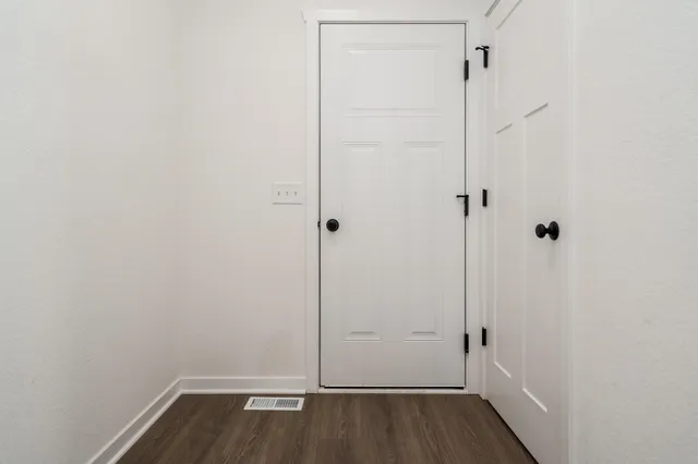 $379,900 | 15571 Finley Way, South Beloit, IL 61080