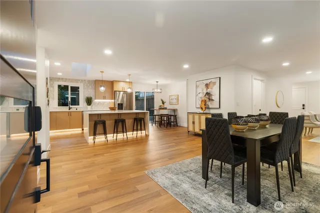 $1,699,990 | 13405 Northeast 84th Street, Redmond, WA 98052