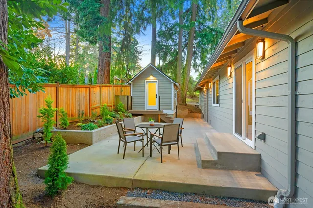 $1,699,990 | 13405 Northeast 84th Street, Redmond, WA 98052