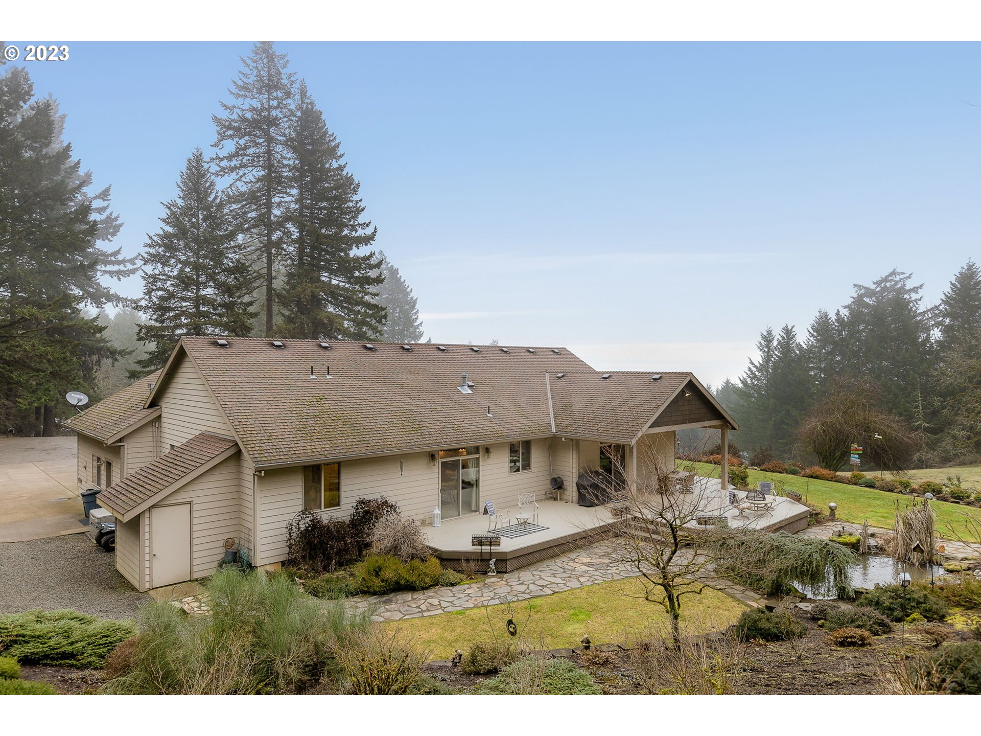 21455 Southwest Ornduff Road Hillsboro, OR 97123 - Photo 26 of 32 Shop